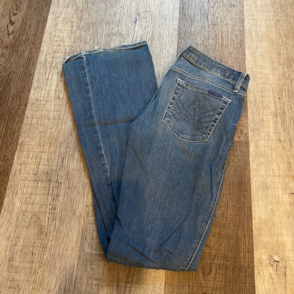7 For All Mankind A Pocket Great Condition Size 27 Inseam 34